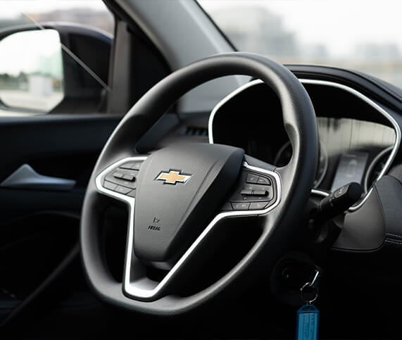 Rent Captiva 2023 in Dubai